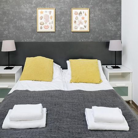 Modern Apartment In The Very Central Location 18 クラクフ エクステリア 写真